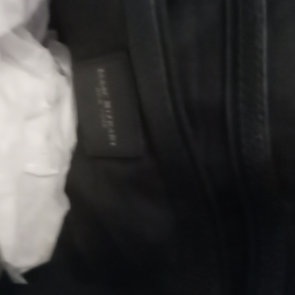 Isaac Mizrahi magnetic clasp large black shoulder bag - Picture 7 of 7